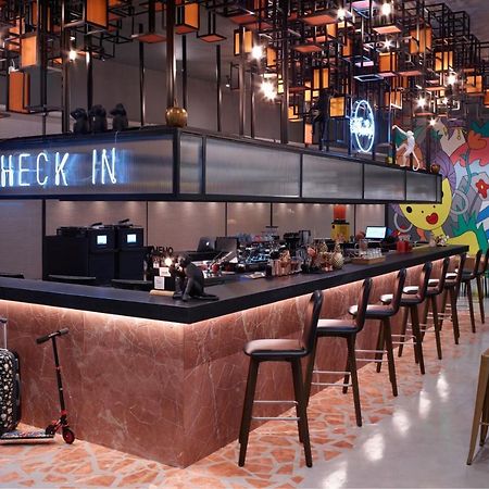 Moxy Athens City Exterior foto