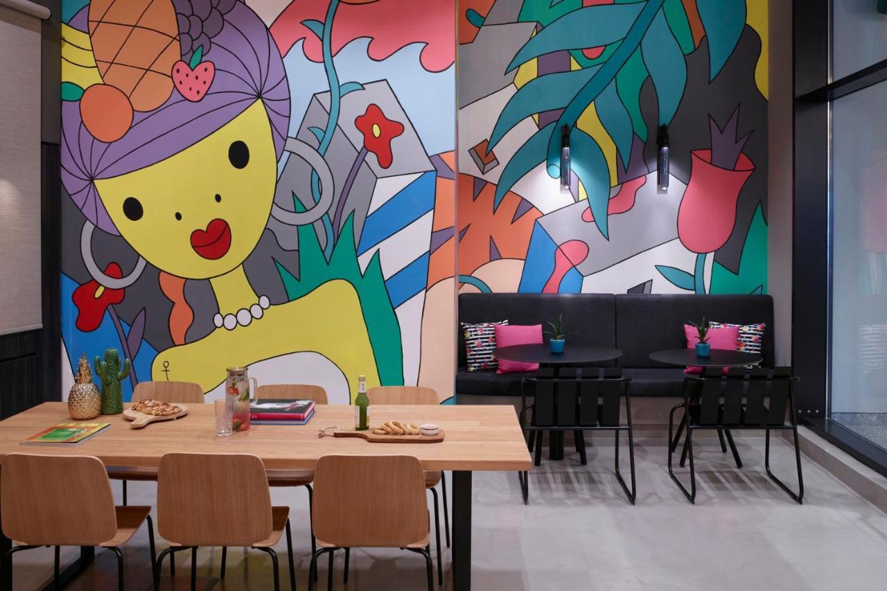 Moxy Athens City Exterior foto